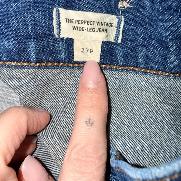 Madewell wide leg denim - dark wash - Picture 3 of 3